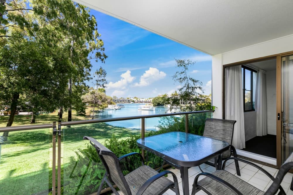 Noosa-Heads-River-Front-Apartments-09-(1)